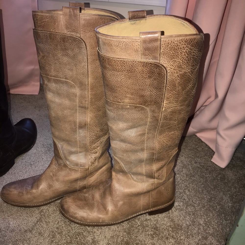 Light leather Frye boots size 10